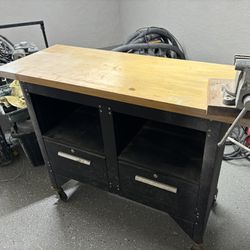 $ 150 OBO- Metal Work Bench With Vice; As Is