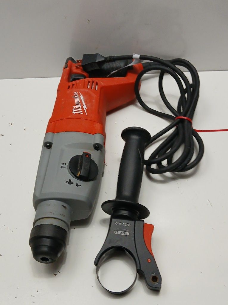 Milwaukee 1" Corded SDS Plus D-Handle Rotary Hammer