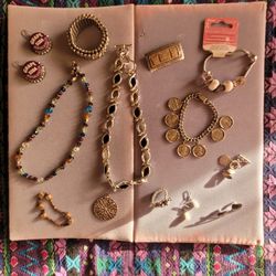 Bracelet Made From Pennies and More Jewelry. 