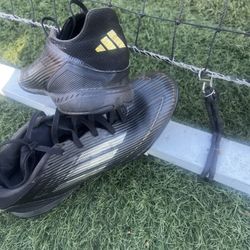 Adidas Indoor Shoes Size 8