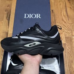 Dior b22