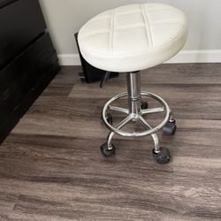 Rolling Stool/chair 