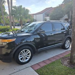 2012 Ford Explorer