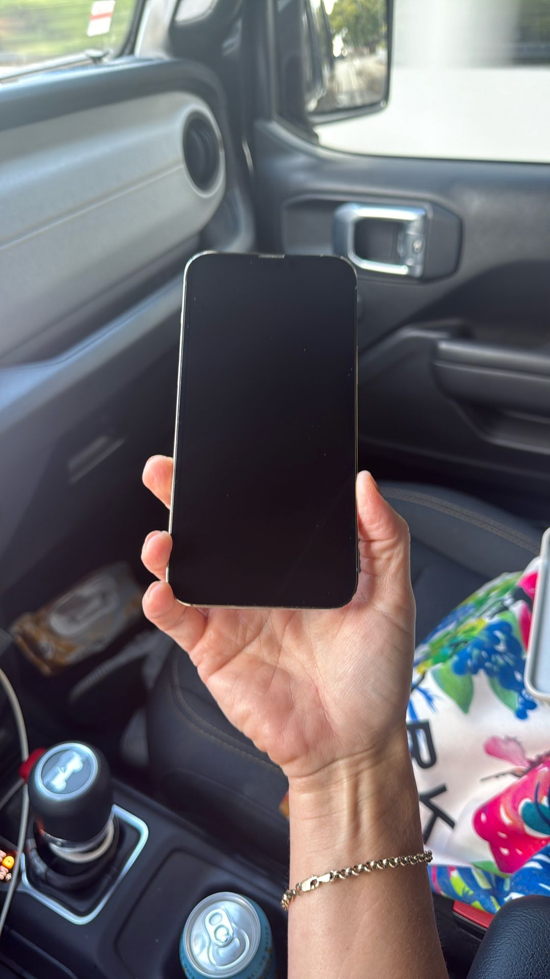 LIKE NEW UNLOCKED IPHONE 13 PRO MAX With Cover