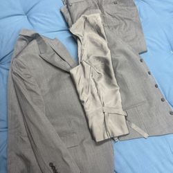 Amazing Egara Man’s Suit 