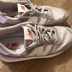 Men’s New Balance Shoes 237