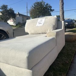 Sofa Free