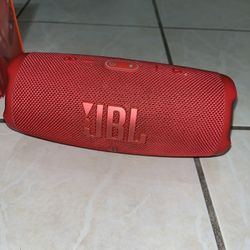 JBL CHARGE 5
