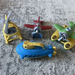 Green Toys Submarine Bath Toy & Sea Plane, Helicopter & Airplane
