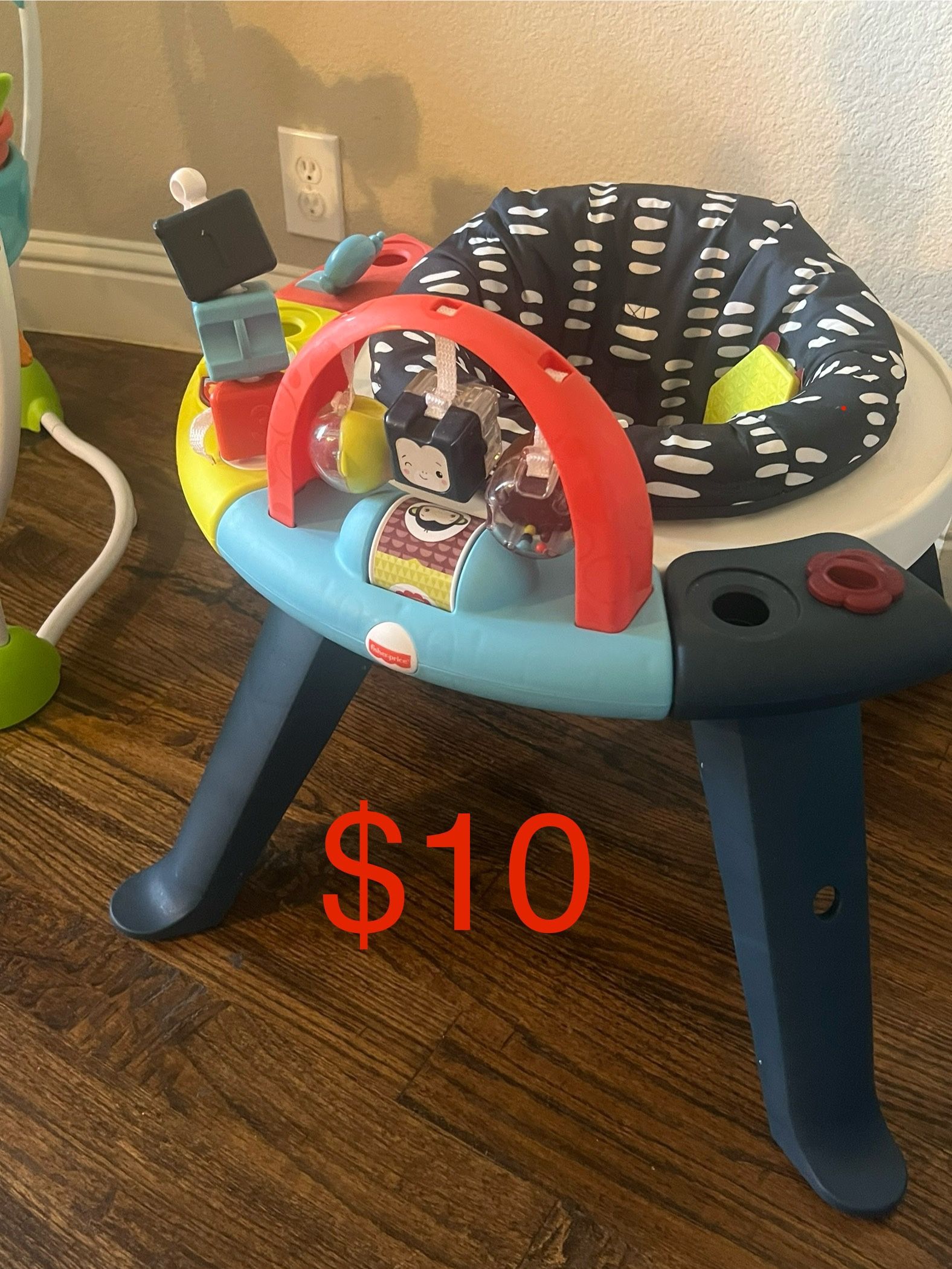 Fisher Price Baby Entertainer