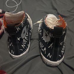 Black chuck converse