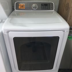 White Samsung Standard Dryer