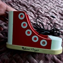 Melissa And Doug Wooden Learn To Tie And Lace  Shoe