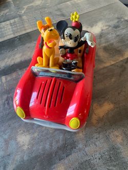 Disney Minnie Mouse car