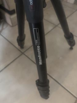 Manfrotto 785B Tripod