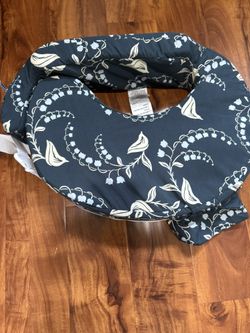 My Brest Friend Nursing Pillow