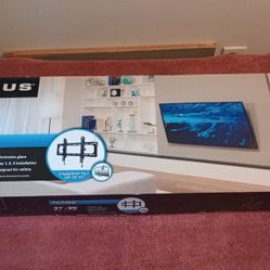 Sanus Heavy Duty Tilting Flat Screen Wall Mount 