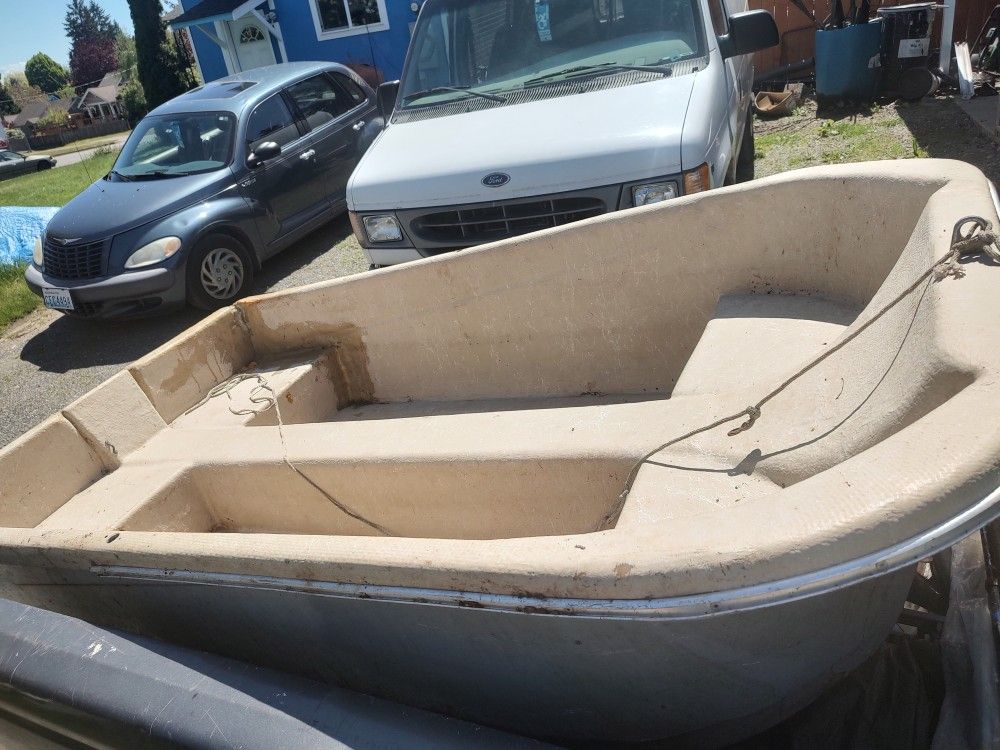 8' Boat