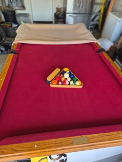 Hause Billiards Pool Table