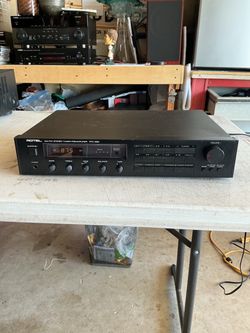 ROTEL STEREO TUNER PREAMP