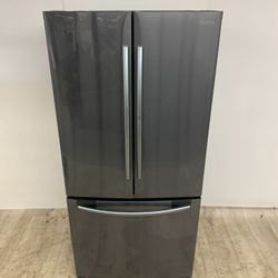 32 WIDE BLACK STAINLESS STEEL REFRIGERATOR 