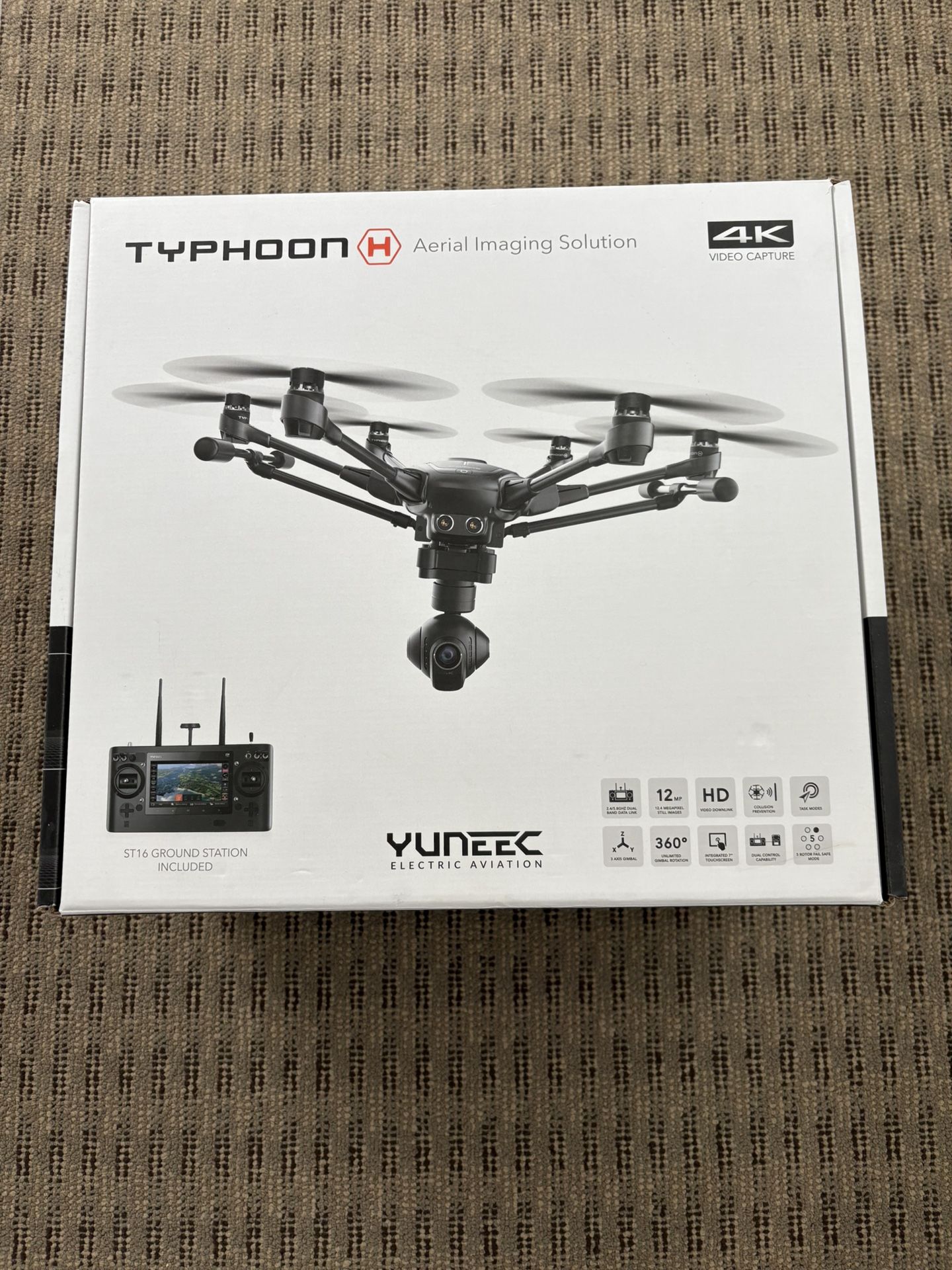 Yuneec Typhoon H Drone With Cameras