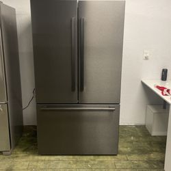 Bosch Matte Black French Door Refrigerator M 0