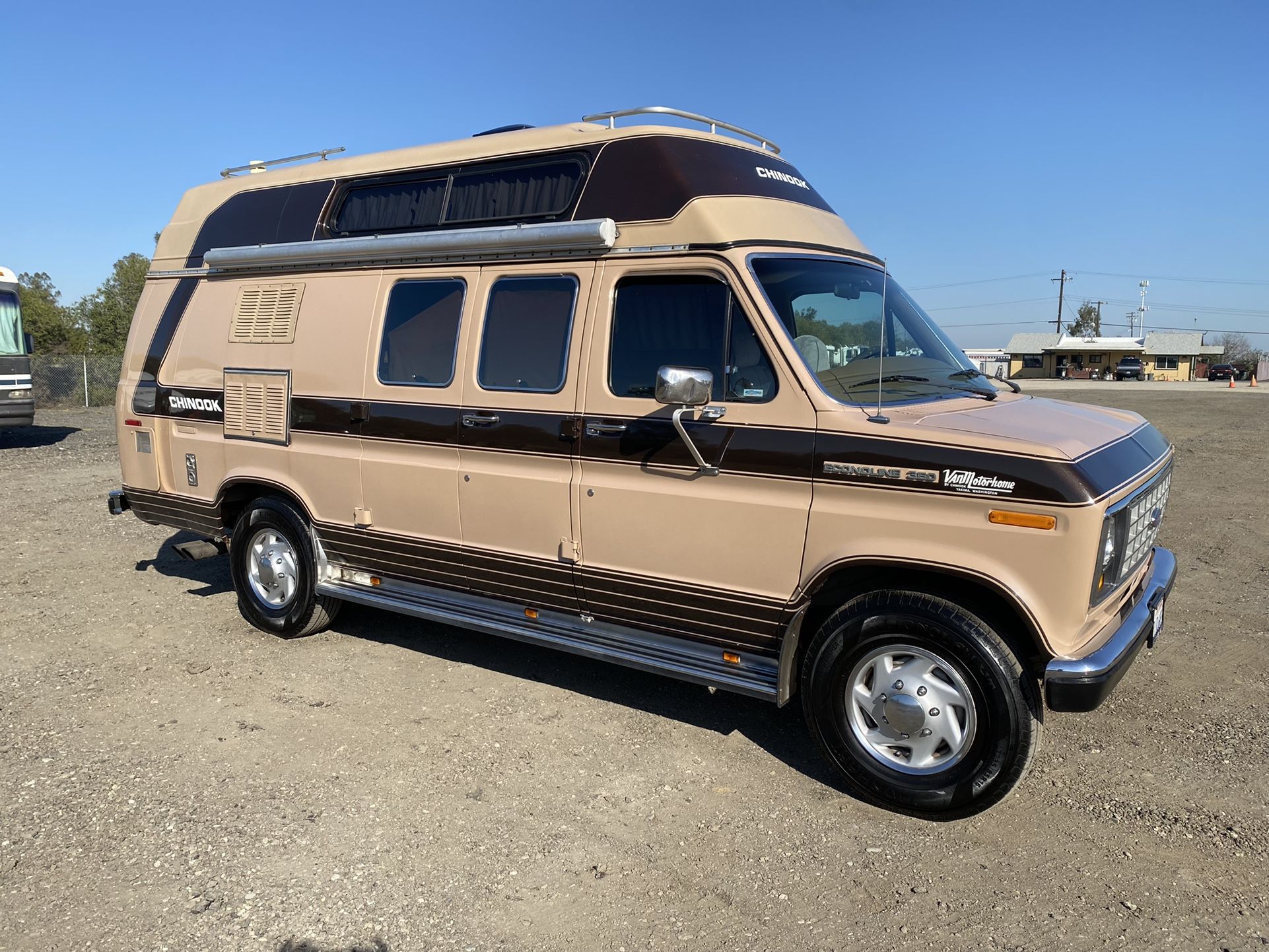 1988 Chinook Class B