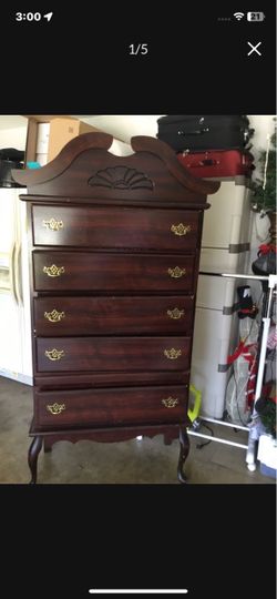 Dresser/ tall