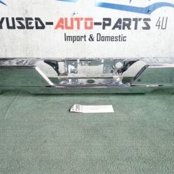 2019 - 2023 CHEVROLET SILVERADO GMC SIERRA REAR CHROME DUAL EXHAUST BUMPER OEM