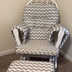 Nursery Rocking chair 