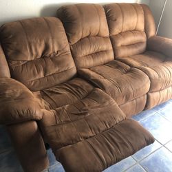 Couch With Recliner Seat 