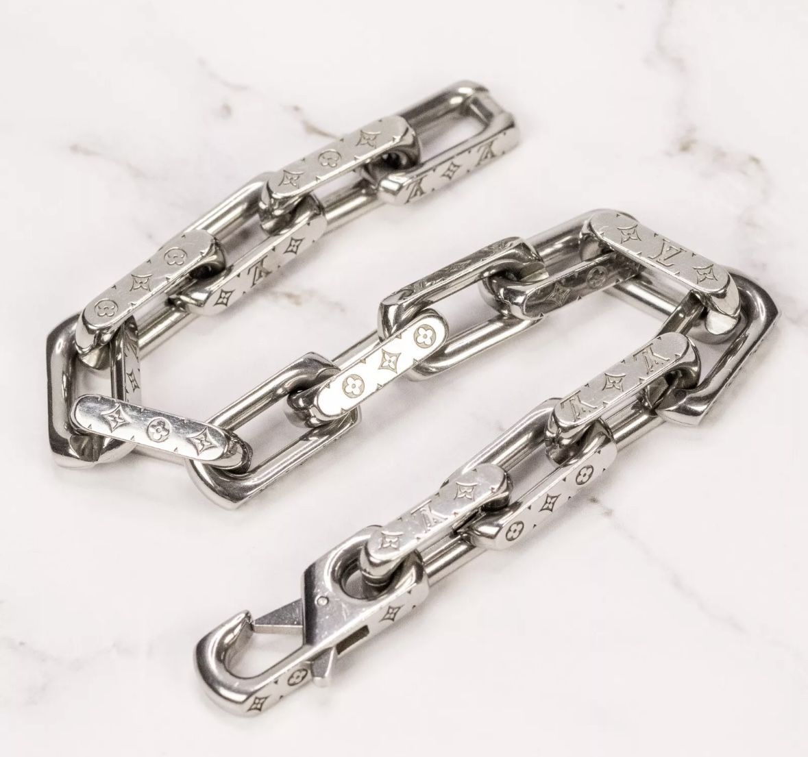 Louis Vuitton Men Bracelet