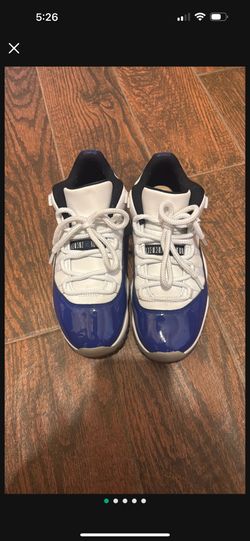 Jordan 11 Royal