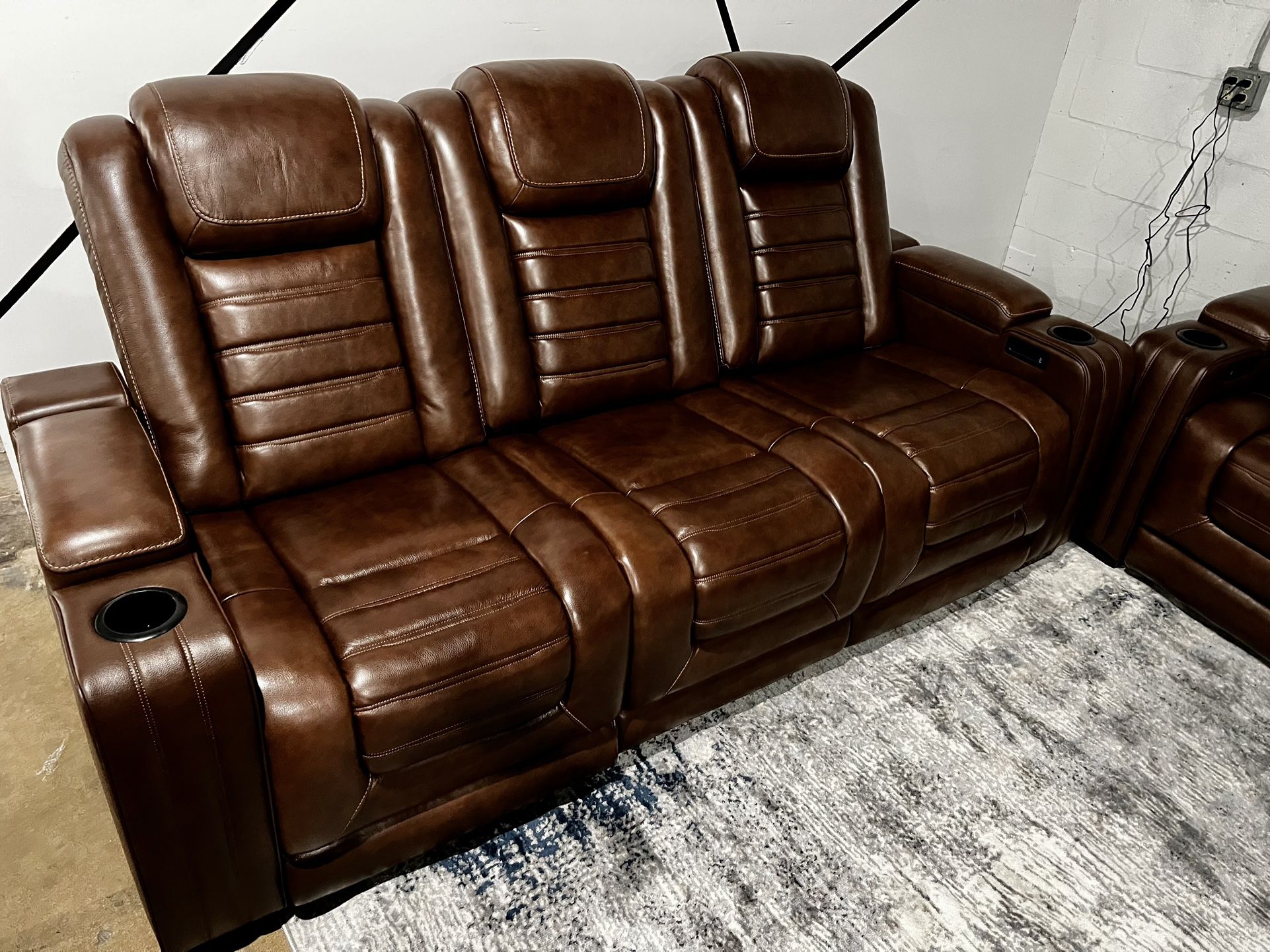Ashley Lux Line Set Of Leather Sofas With Recliners Heater And Massage. Save Few Thousands Dollars On This Beautiful Set.