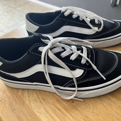 Women’s Vans Sneakers Size 7.5