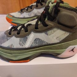 Jordan 37 Undefeated 6.5 M