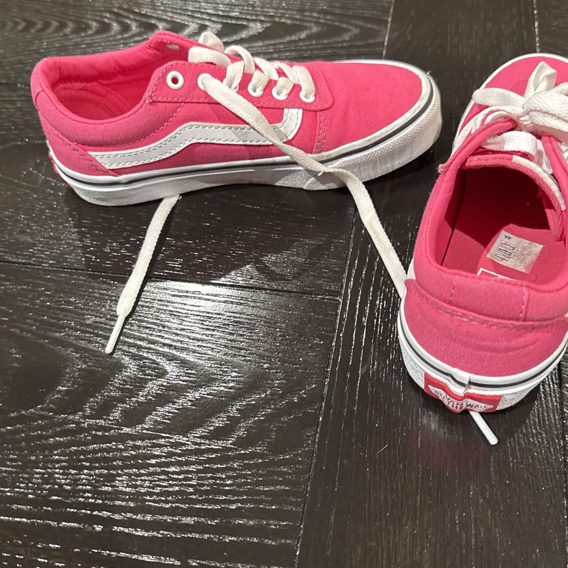 13c Vans