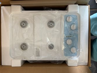 New Built In Cooktop 4 Burners Never Used