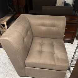 Four section, right arm island, grey/brown couch
