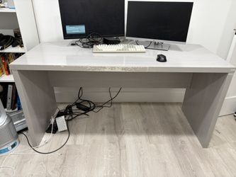 Executive office desk