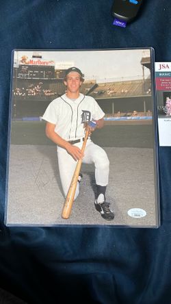 Allan Trammel Autographed 8x10 Photo