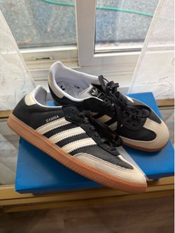 Adidas Samba