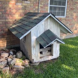 Dog House