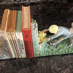 Winnie The Pooh Bookends