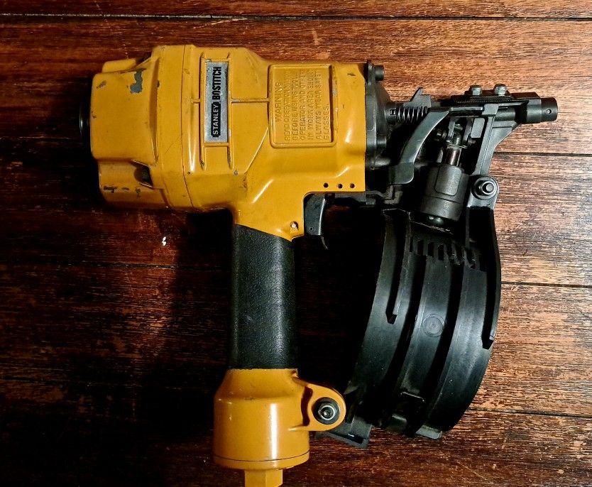 Stanley Bostitch NAIL GUN N63cp