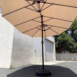 BRAND NEW $130 Large Double Sided Outdoor (15ft Umbrella and 65lbs Plastic Base set) Beige color