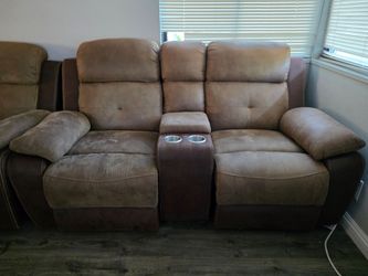 Reclining couches