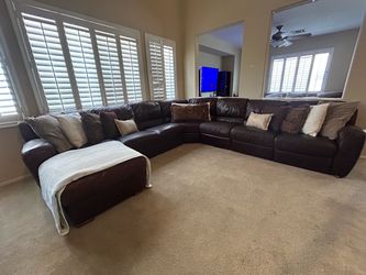 5-piece Macys leather sectional
