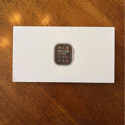 Apple Apple Watch Ultra 2  GPS + Cellular, 49mm  Comes With Wrist Band 